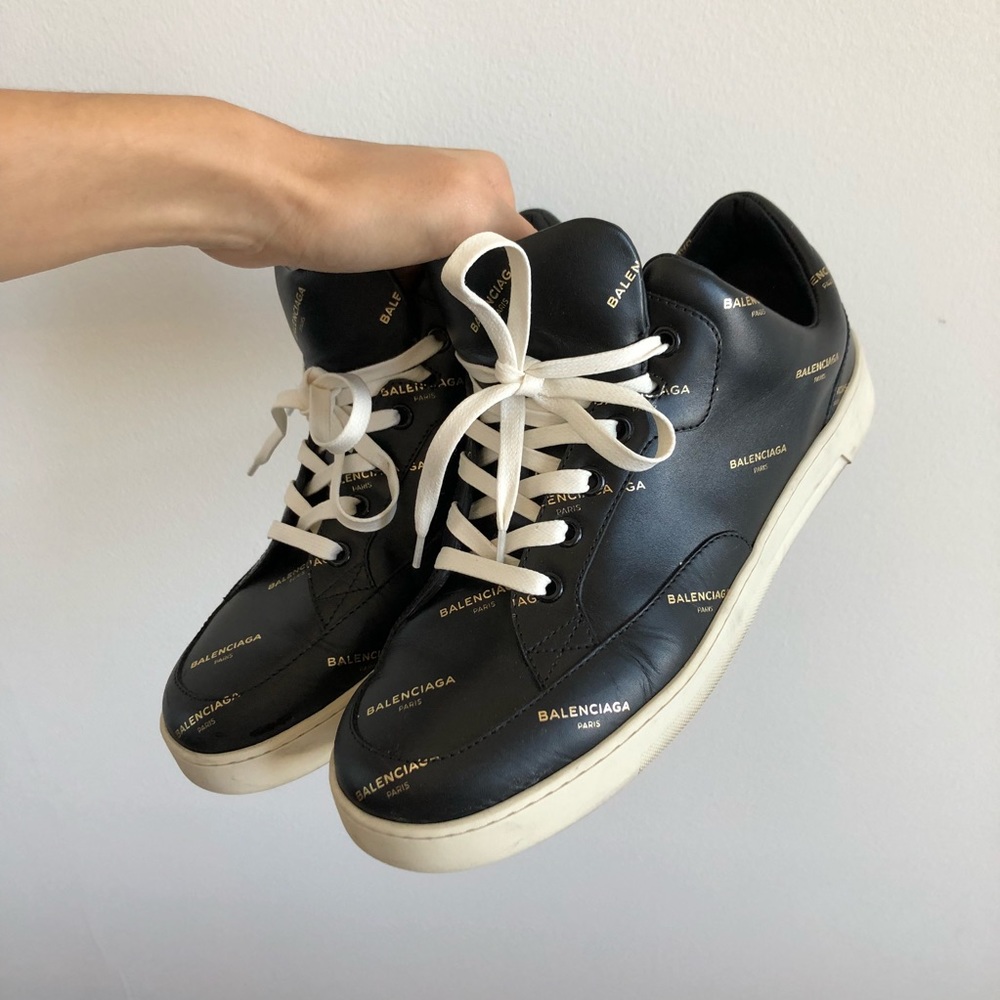 BALENCIAGA Logo Leather Sneakers